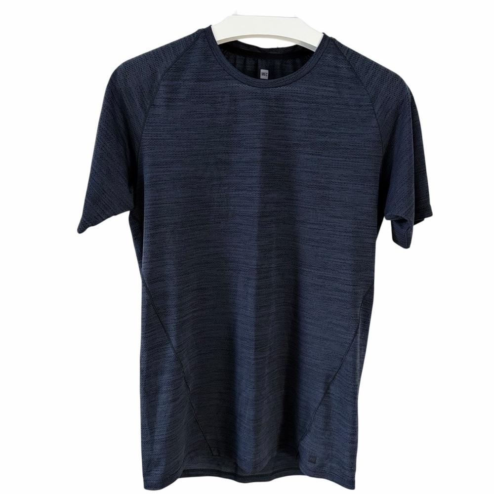 MEC navy core train short sleeve performance tee breathable s